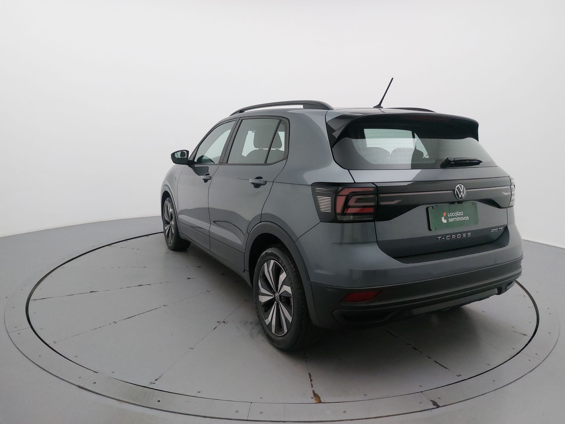 VOLKSWAGEN T-CROSS 1.0 - Vista 3